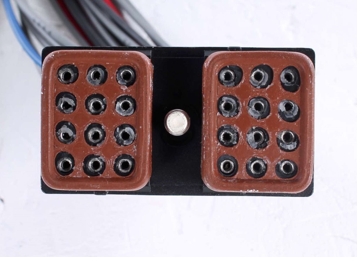 BLAW KNOX ­-­ 43953496 ­-­ WIRING HARNESS