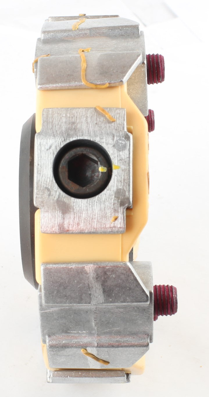 VOLVO ­-­ 59807784 ­-­ DRIVE SLEEVE