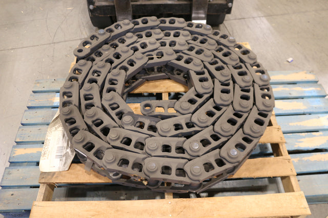 VOLVO ­-­ 80833841 ­-­ TRACK CHAIN