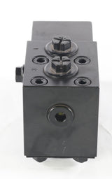 MANITOWOC GROVE ­-­ 01373037 ­-­ AXLE BLOCKING VALVE