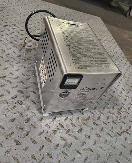 MANITOWOC GROVE ­-­ 7356000849 ­-­ BATTERY CHARGER 24VDC 25AMP
