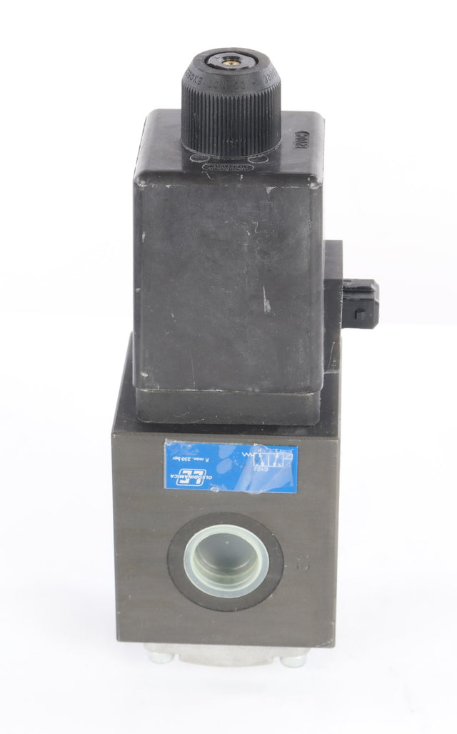 FERMEC ­-­ 6106845M91 ­-­ CHANGEOVER VALVE