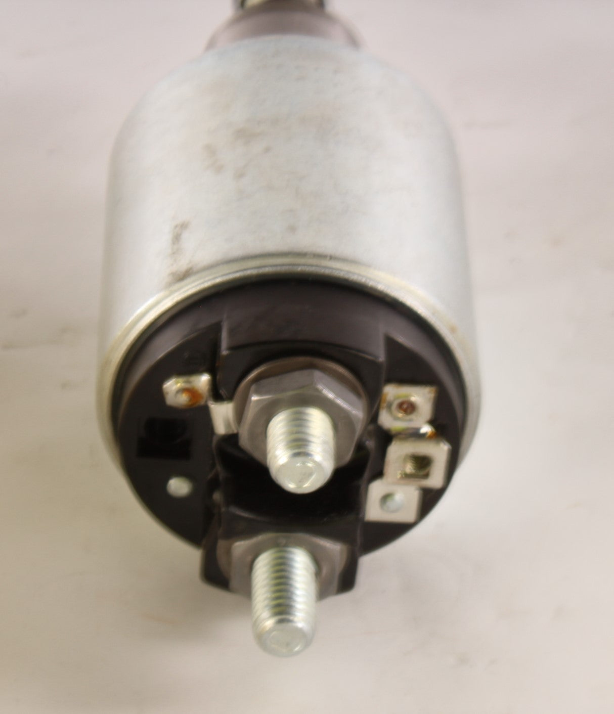 ROBERT BOSCH ­-­ 0-331-402-031 ­-­ SOLENOID