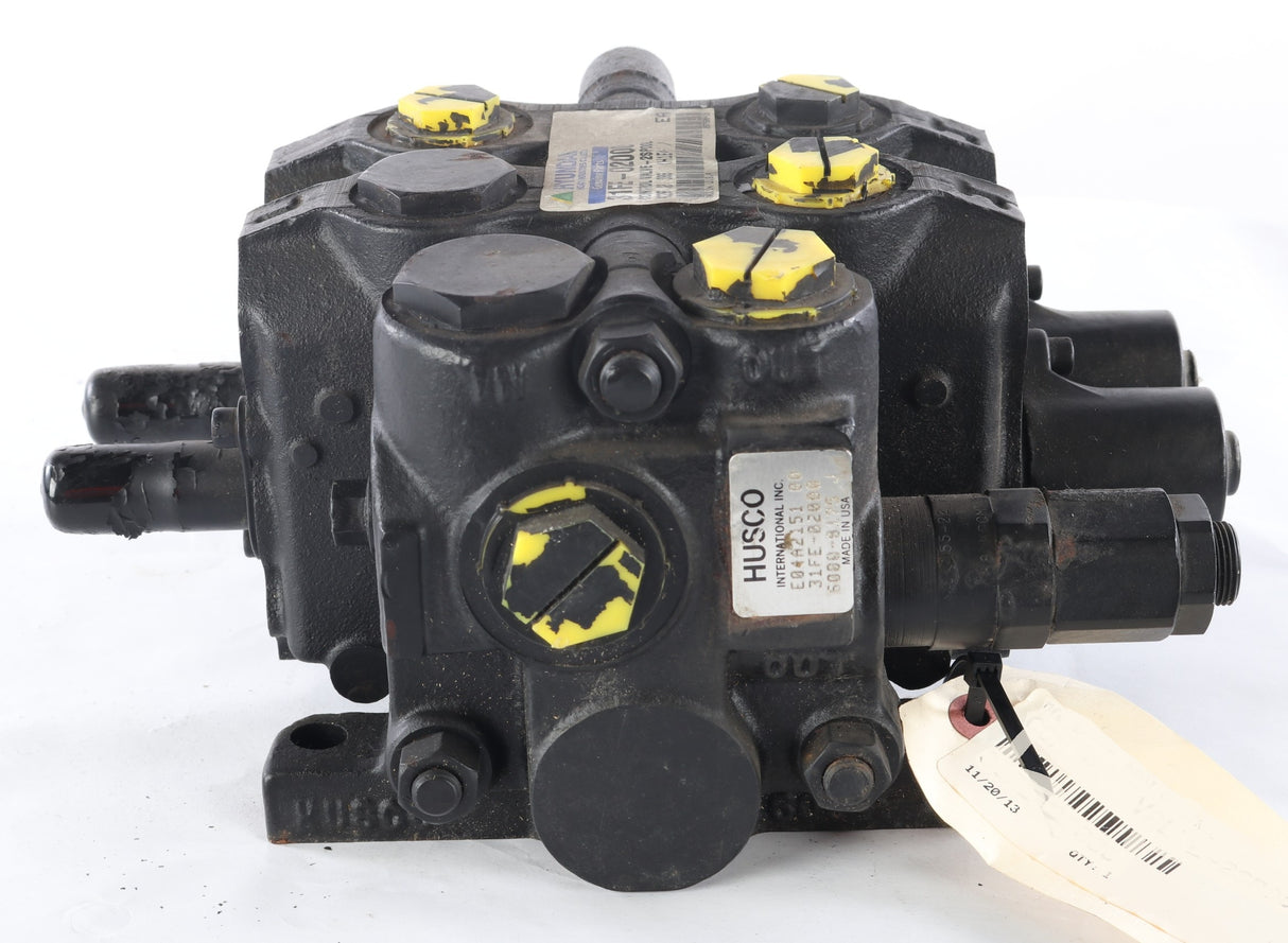HYUNDAI ­-­ 31FE-02000 ­-­ CONTROL VALVE-2SPOOL