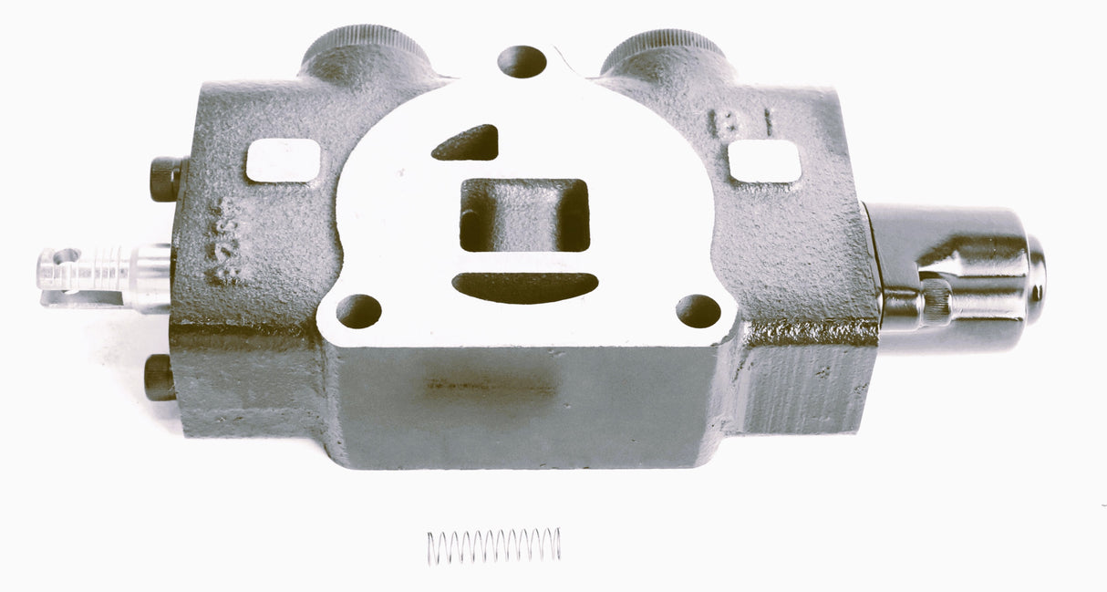 HYUNDAI ­-­ 2004210340 ­-­ VALVE SECTION