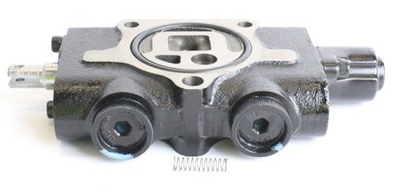 HYUNDAI ­-­ 2004210340 ­-­ VALVE SECTION