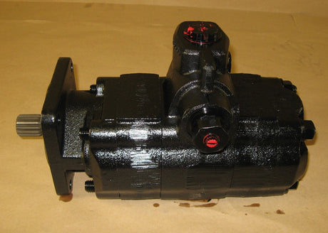 COMMERCIAL INTERTECH ­-­ 313-9720-410 ­-­ HYDRAULIC GEAR MOTOR-2-SPEED