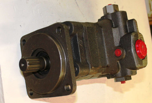 COMMERCIAL INTERTECH ­-­ 312-9720-176 ­-­ HYDRAULIC GEAR MOTOR