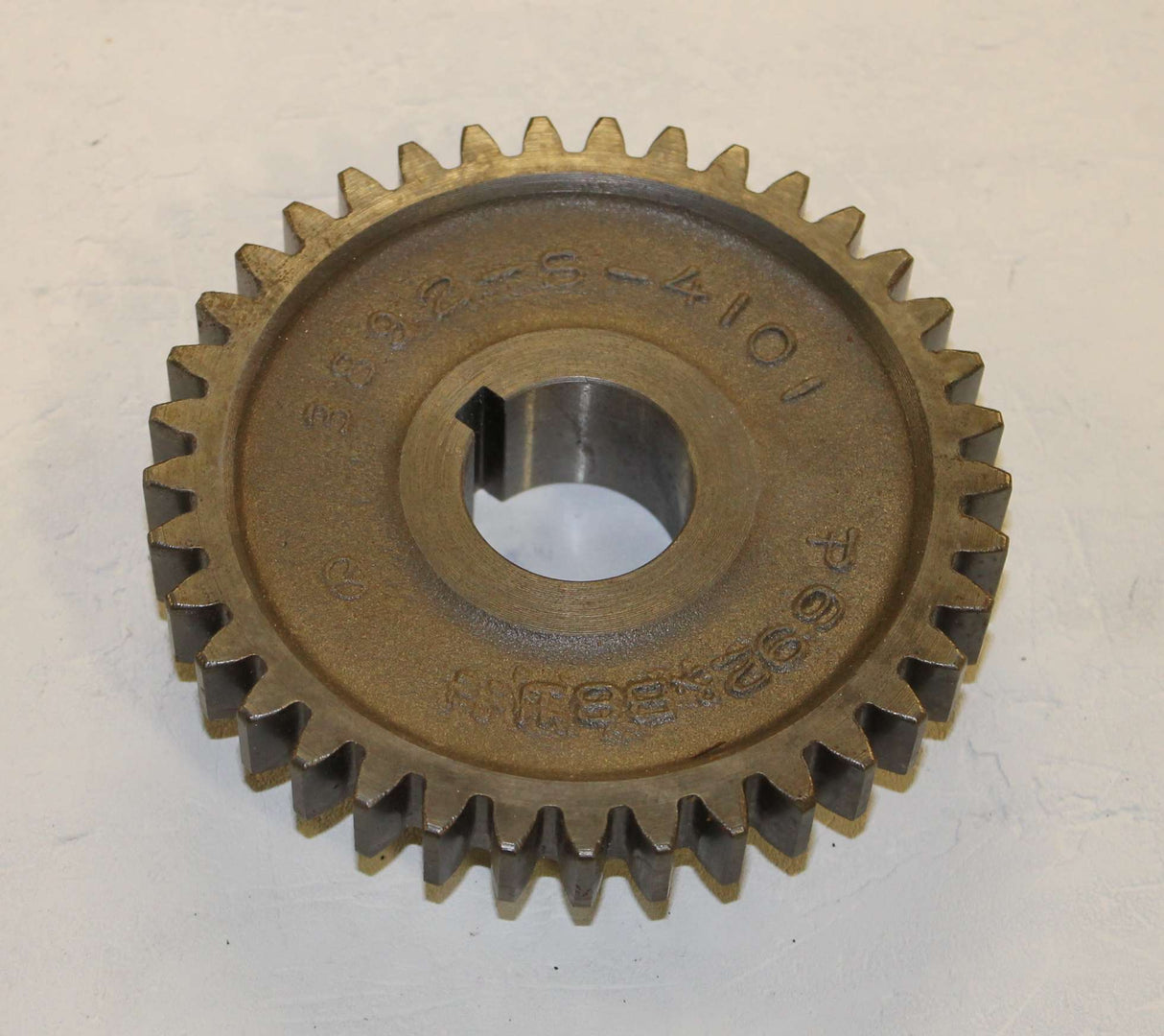 MERITOR  ­-­ 3892T956 ­-­ GEAR