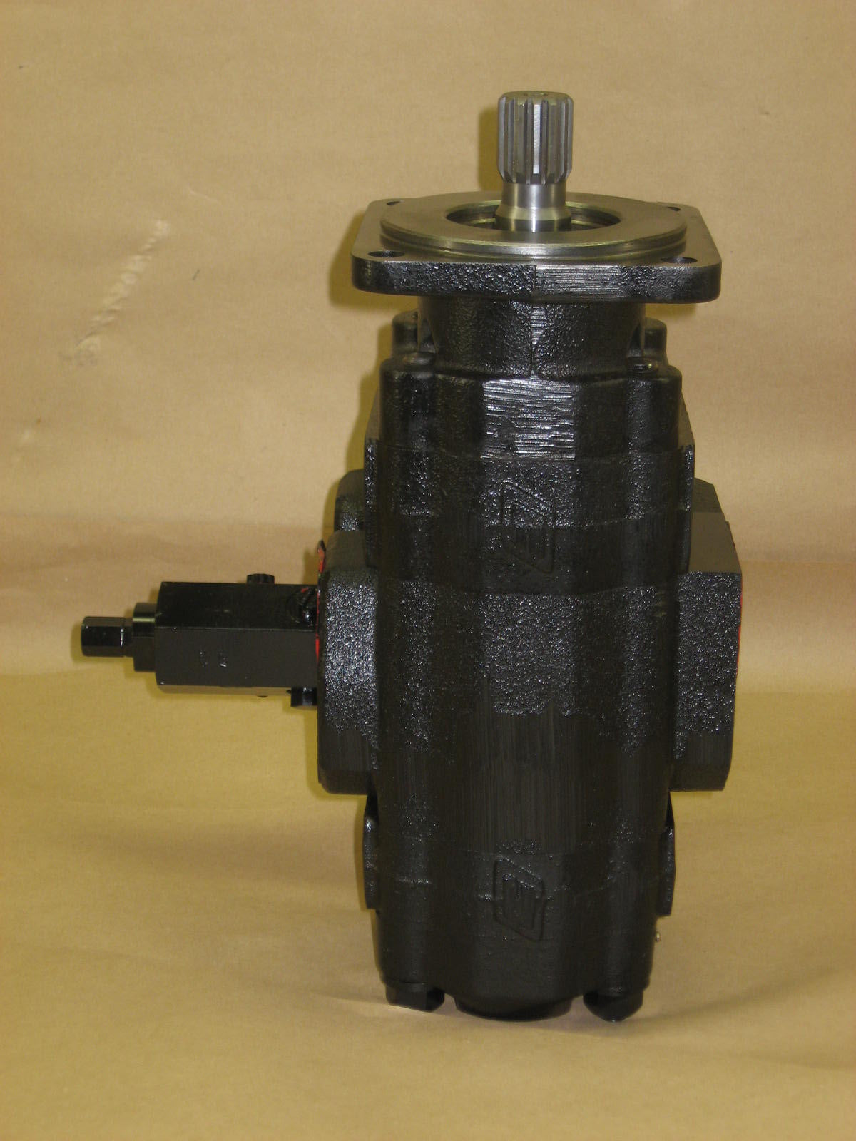 COMMERCIAL INTERTECH ­-­ 313-9620-274 ­-­ HYDRAULIC GEAR PUMP