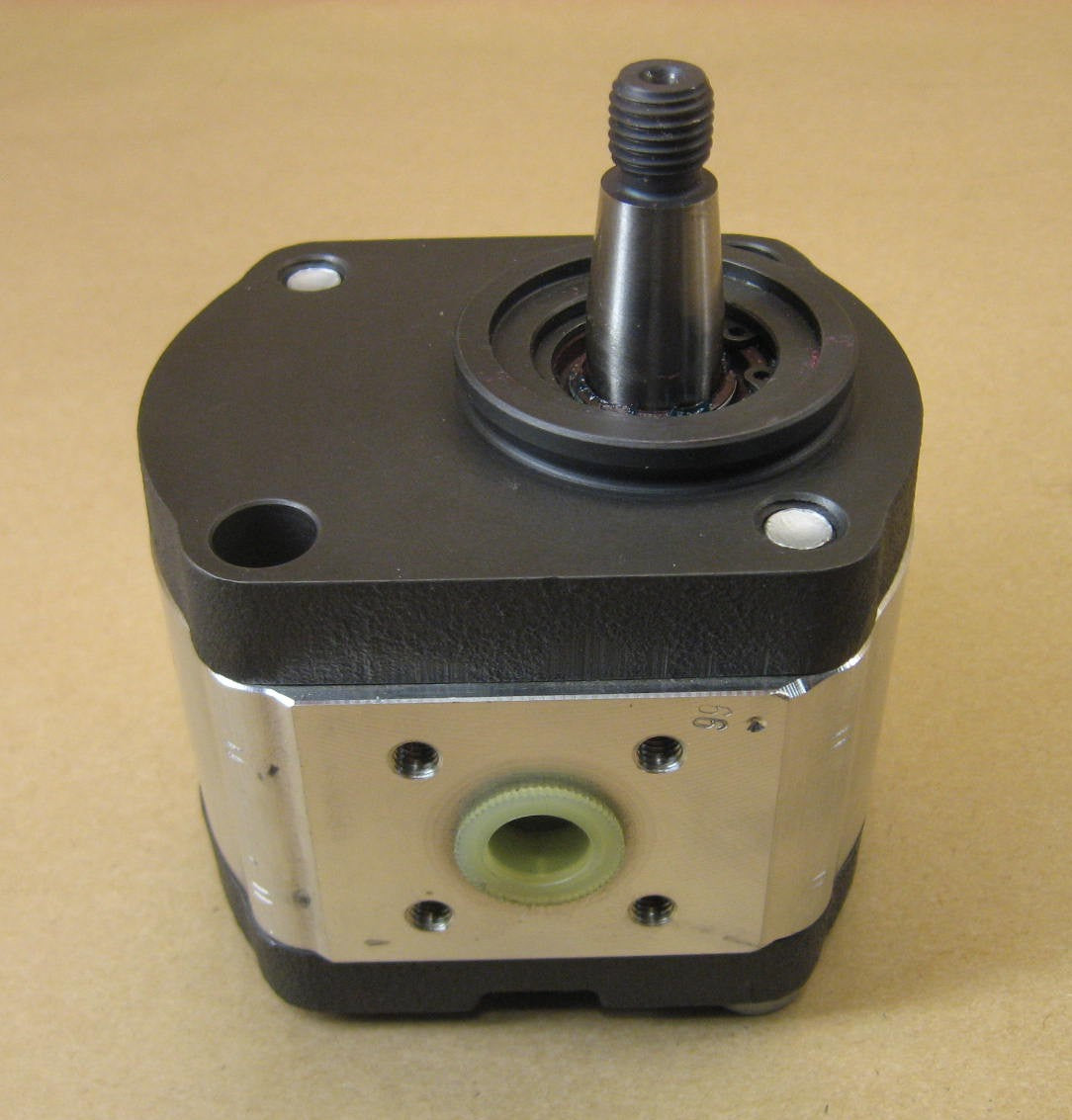 BOSCH ­-­ 0-510-315-307 ­-­ HYDRAULIC GEAR PUMP