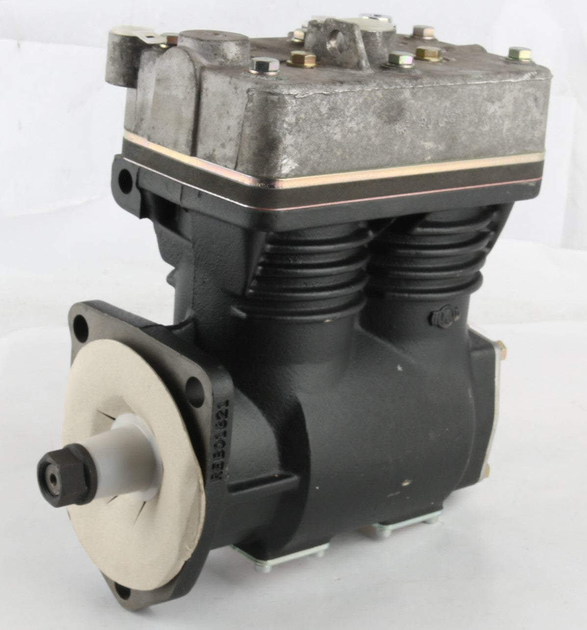 VOLVO ­-­ 85000197 ­-­ AIR COMPRESSOR