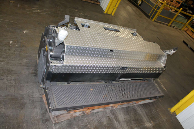 VOLVO ­-­ 12759560 ­-­ SCREED; OMNI 1000-2 3.0-6.0m E