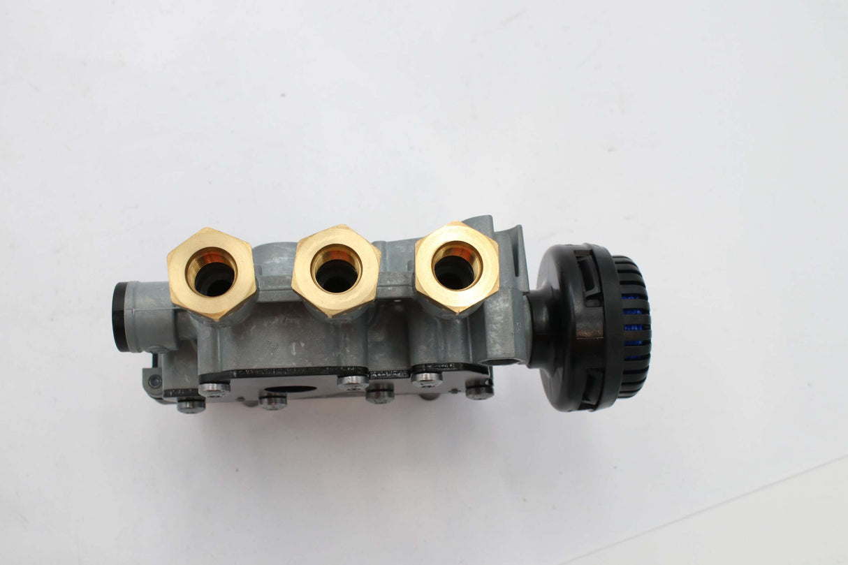 MACK ­-­ 20553429 ­-­ CONTROL VALVE