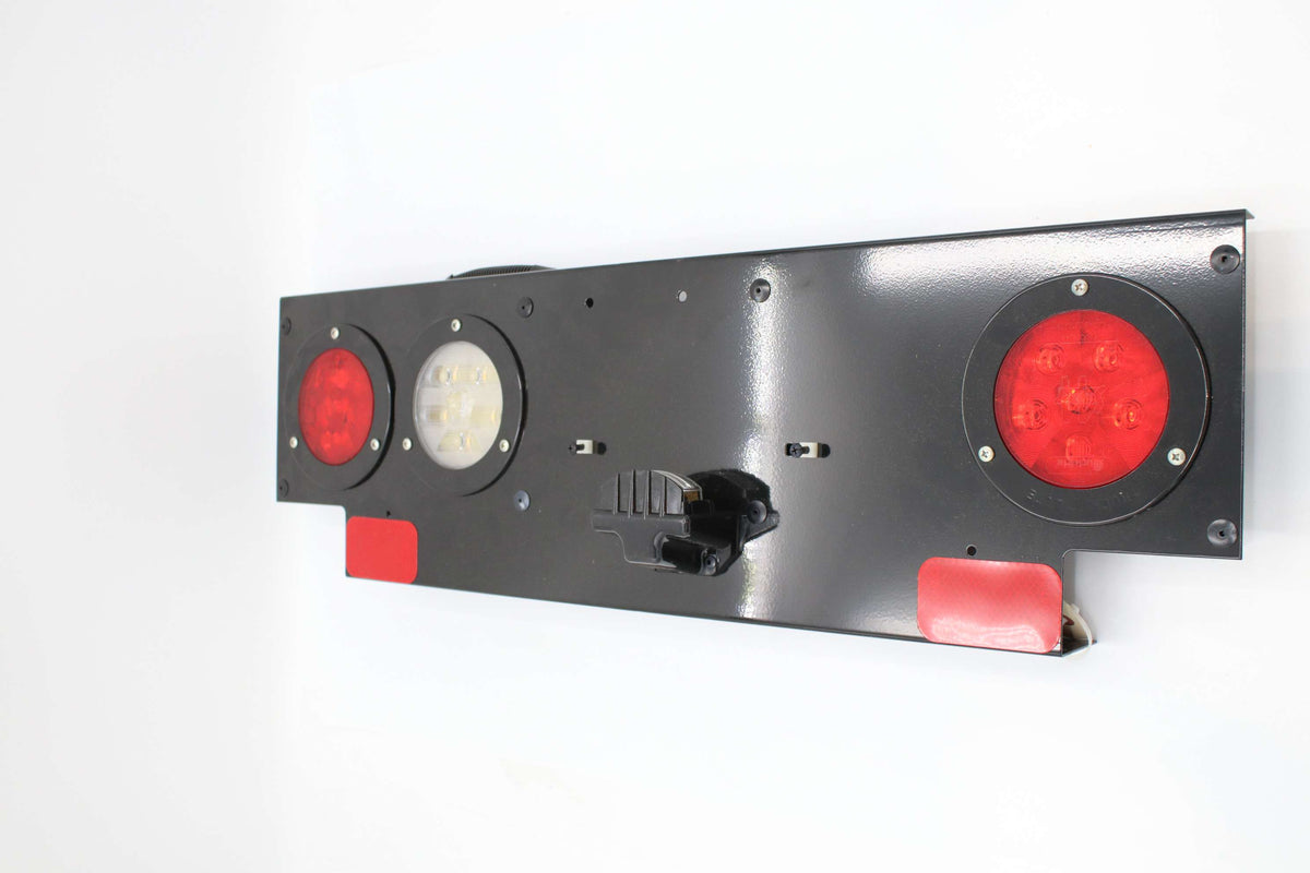 MACK - 21849284 - LAMP