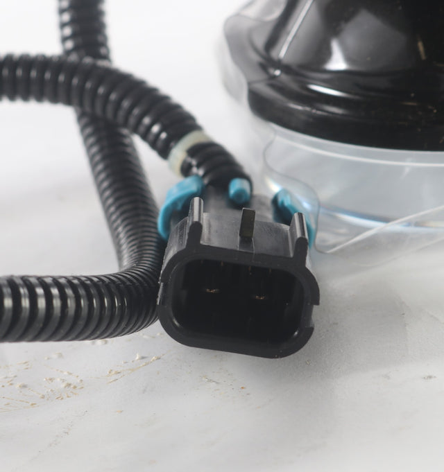 MACK ­-­ 22067655 ­-­ FOG LAMP