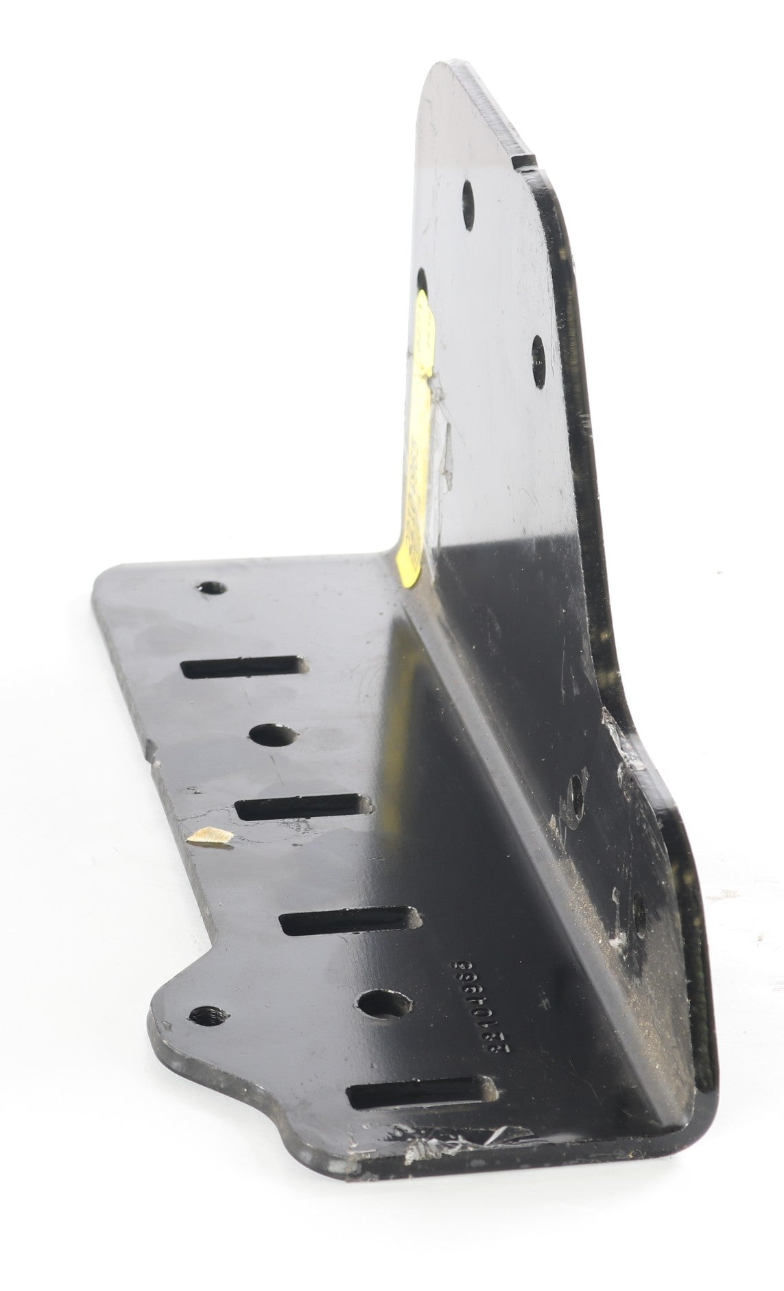 MACK ­-­ 22104965 ­-­ BRACKET