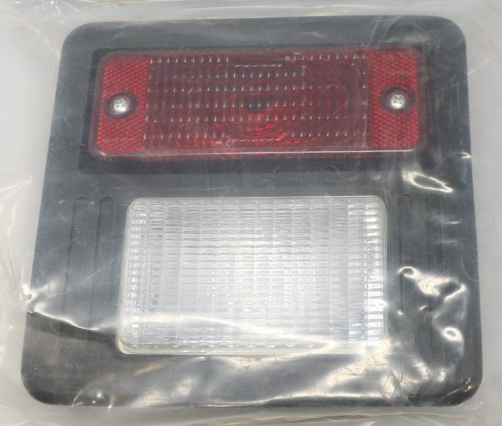 BOBCAT ­-­ 6670284 ­-­ LIGHT  REAR ASSY