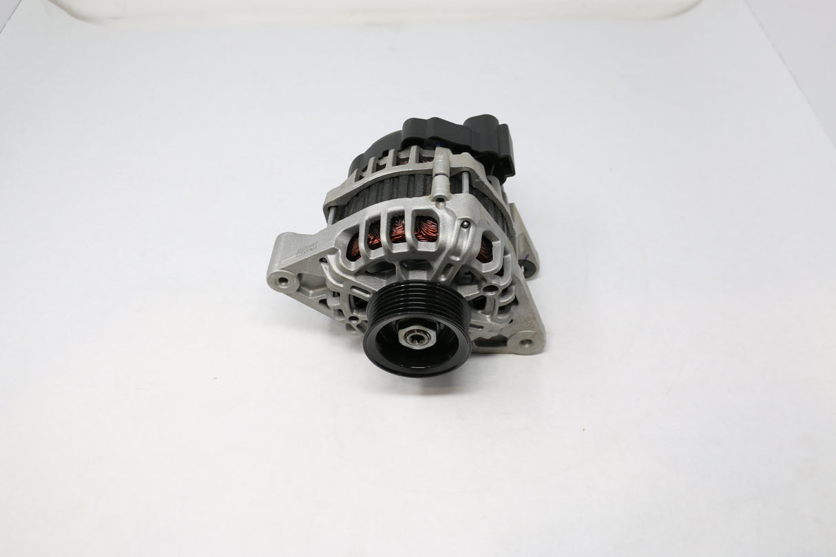 BOBCAT ­-­ 7015581 ­-­ ALTERNATOR  90 AMP