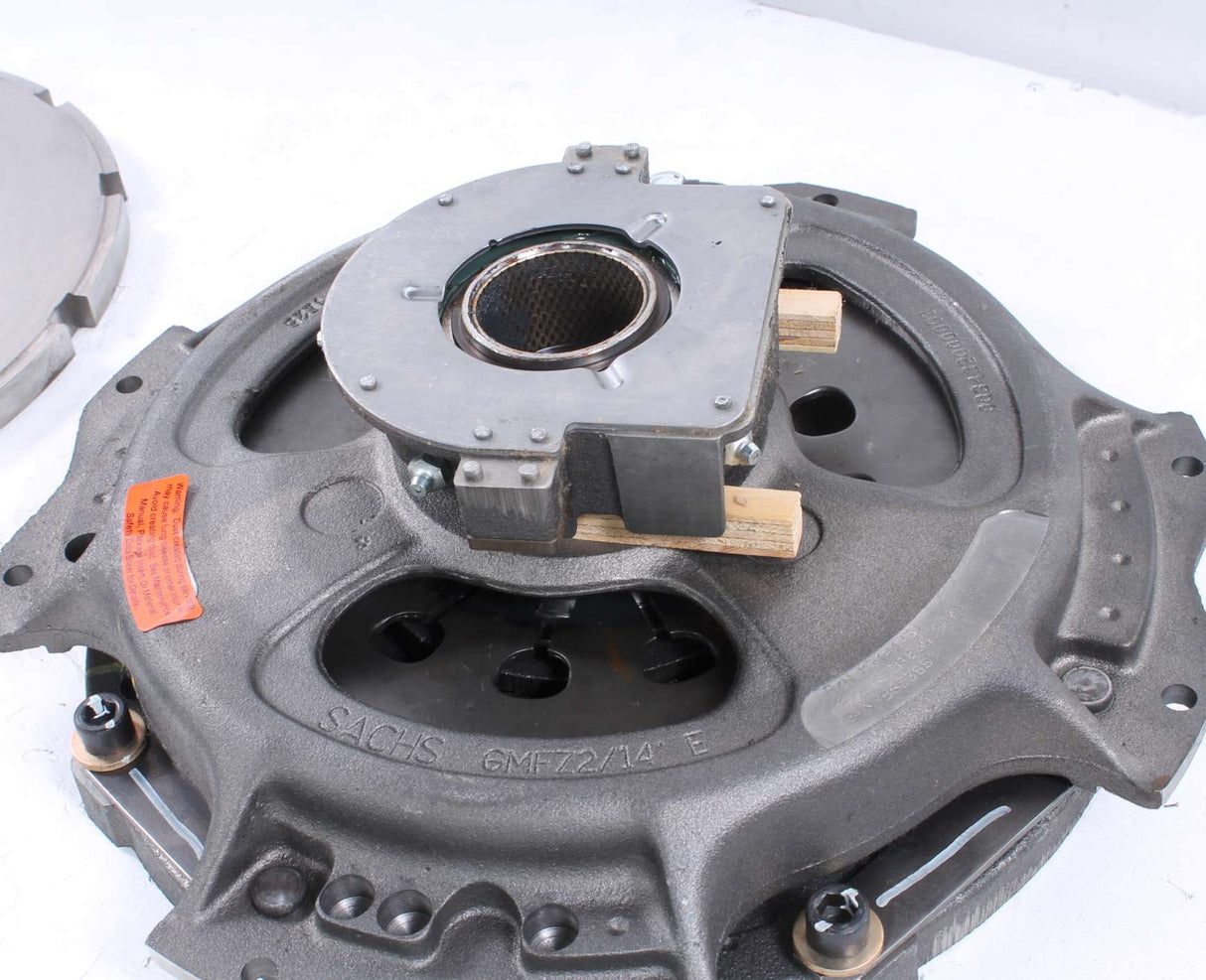 MERITOR  ­-­ M3141431 ­-­ CLUTCH