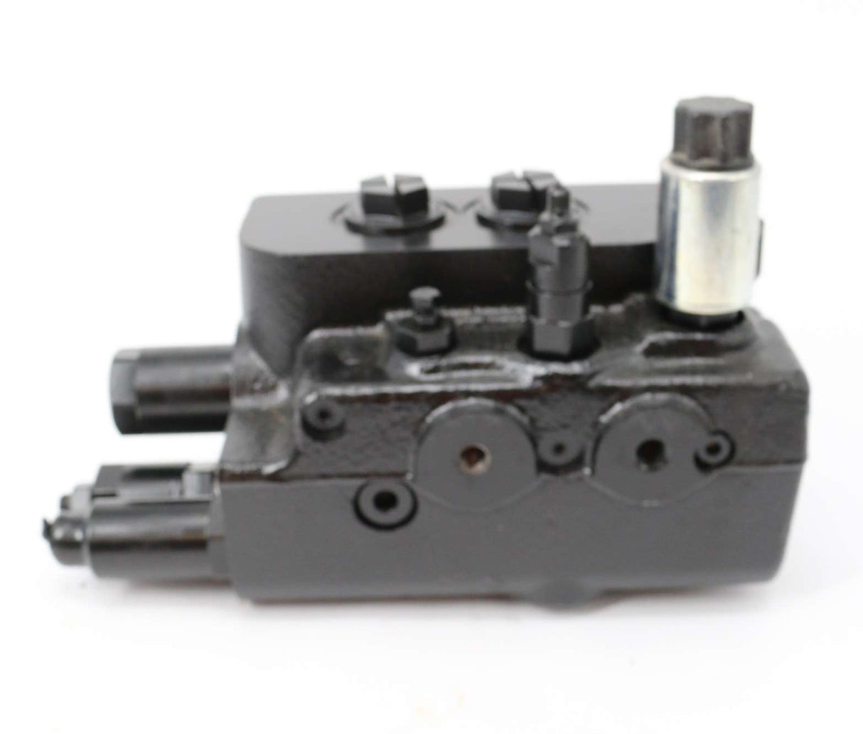 HYUNDAI ­-­ 31LC-81010 ­-­ VALVE ASSEMBLY - RIDE CONTROL