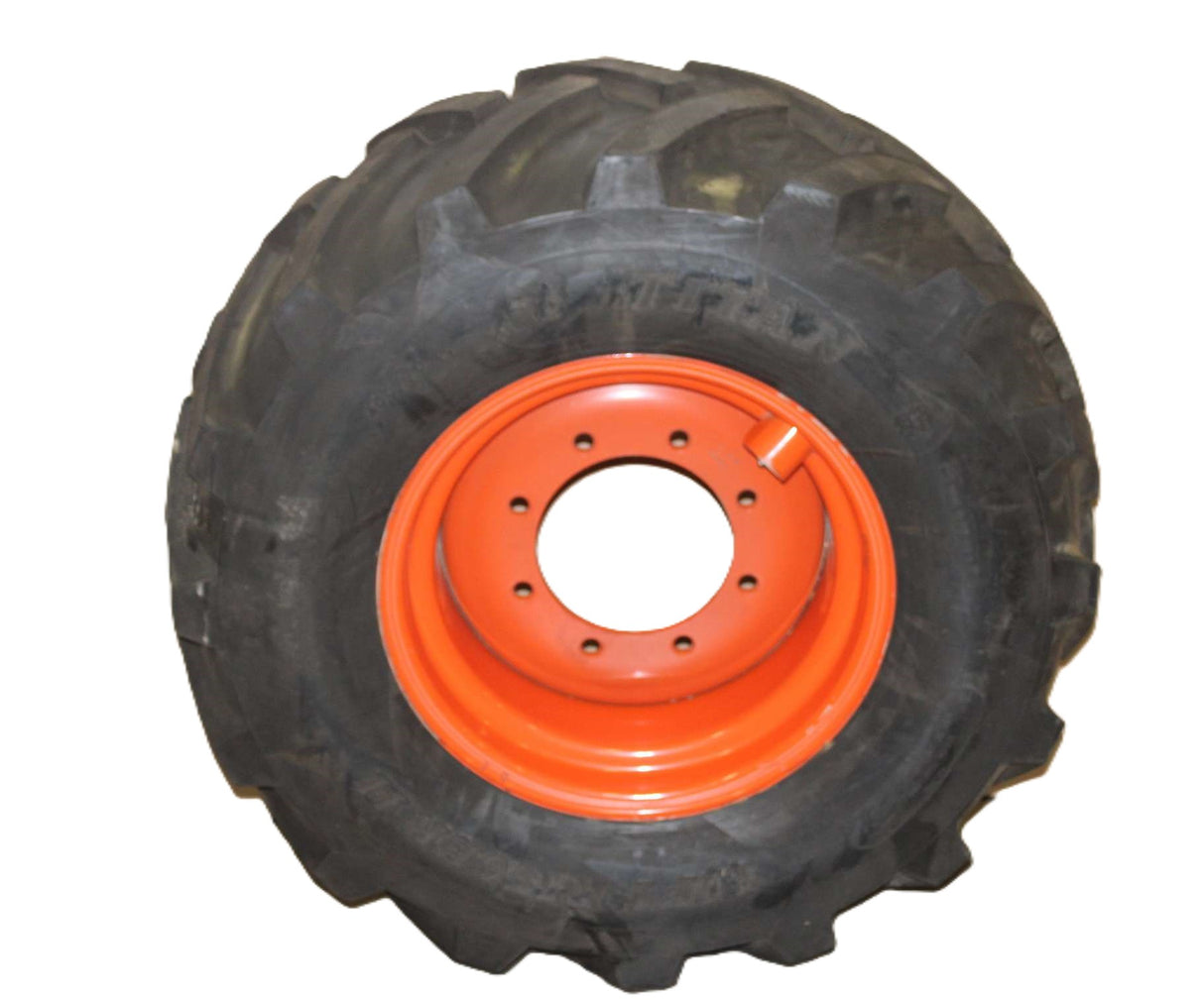 BOBCAT ­-­ 6909335 ­-­ R.H. WHEEL ASSY TITAN 400/70-20