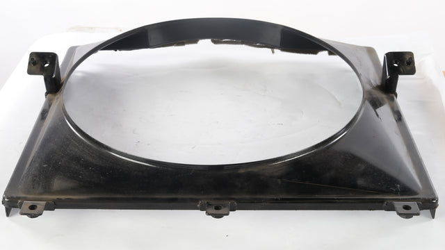 BOBCAT ­-­ 6696677 ­-­ SHROUD