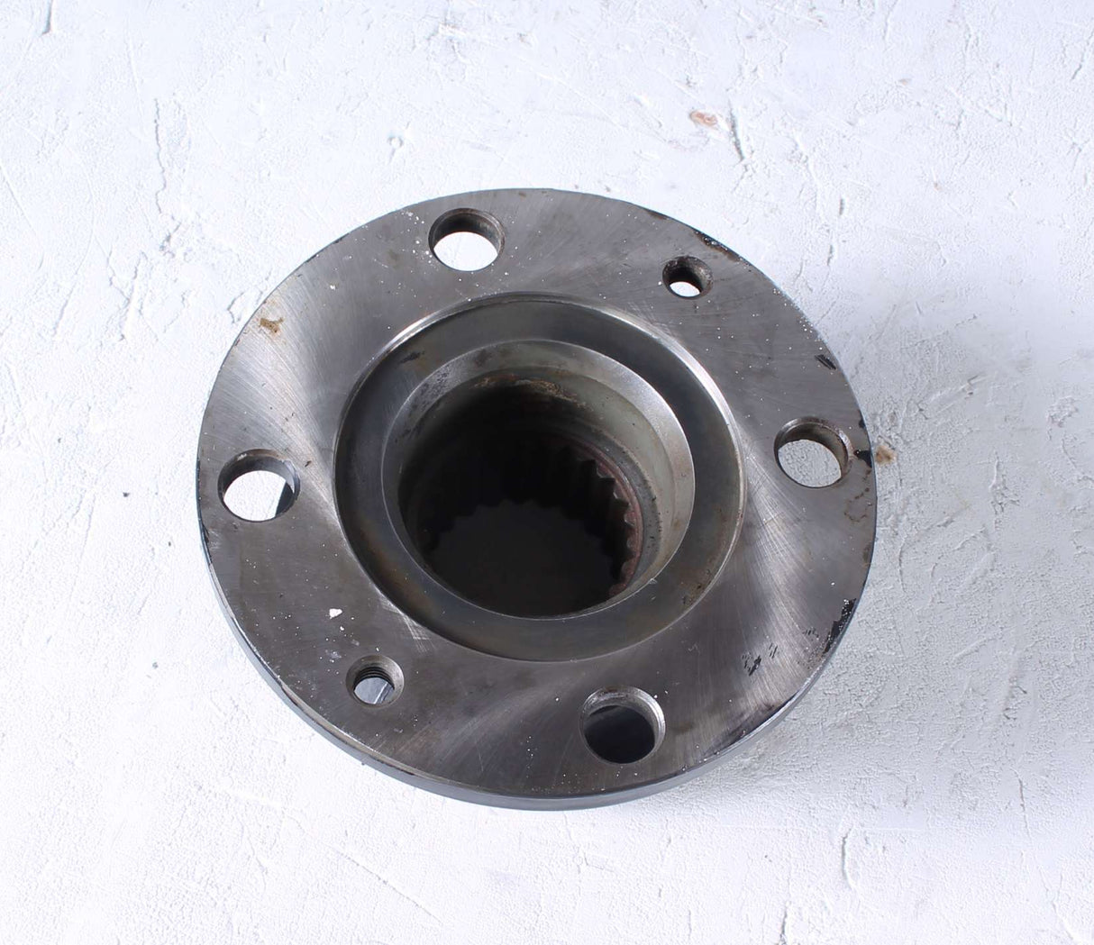 BOBCAT ­-­ 6960447 ­-­ FLANGE