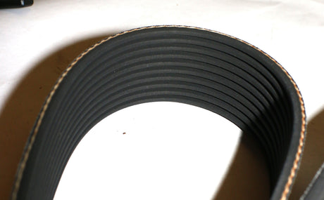 DAYCO ­-­ 21-0748 ­-­ BELT