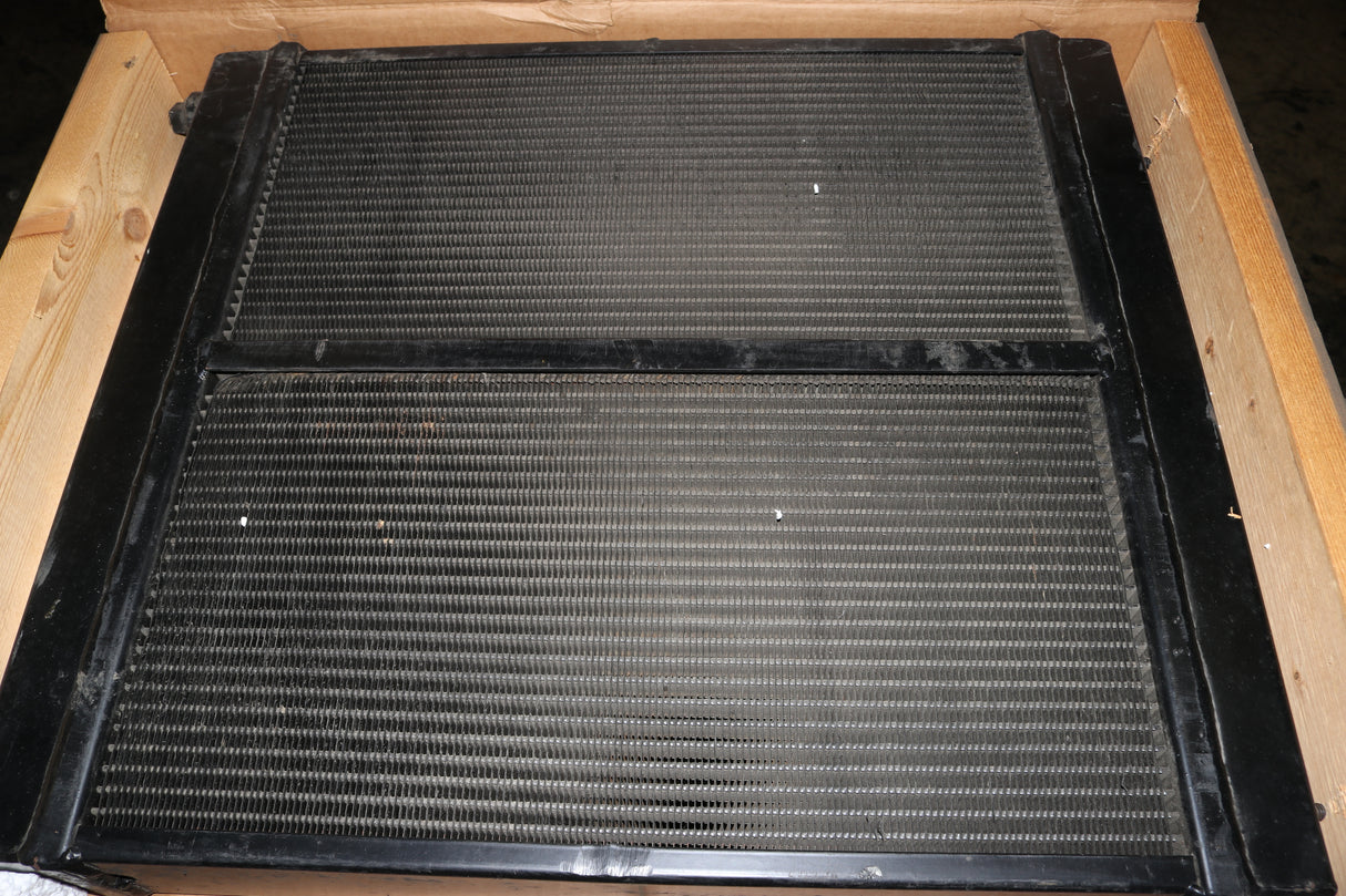 BOBCAT ­-­ 6592146 ­-­ COOLER  OIL