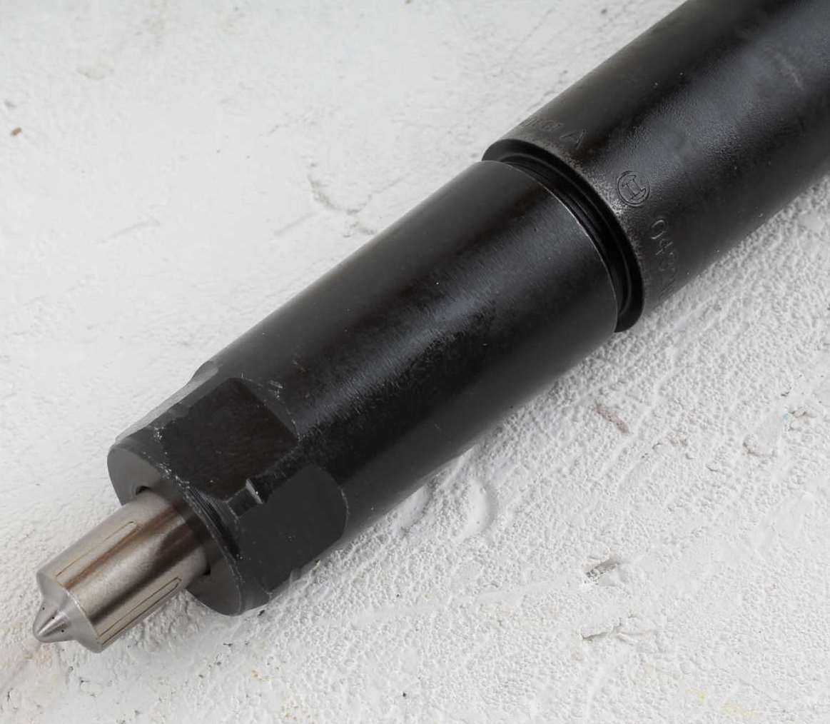 ROBERT BOSCH ­-­ 0-432-193-516 ­-­ FUEL INJECTOR