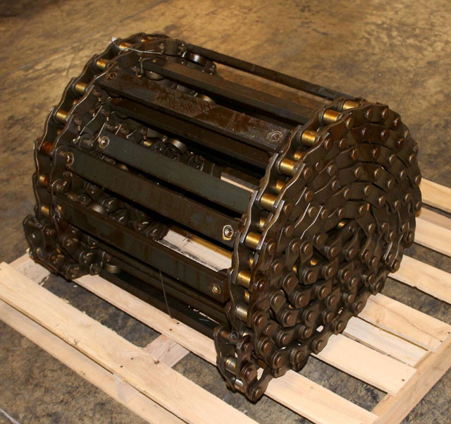 VOLVO ­-­ 00169-147-00 ­-­ CONV ROLLER CHAIN ASSY 12