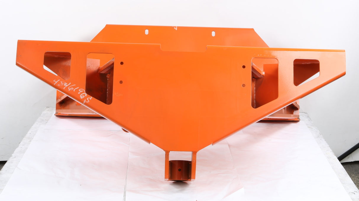 JLG ­-­ 4846196S ­-­ WELD PLATFORM SUPPORT