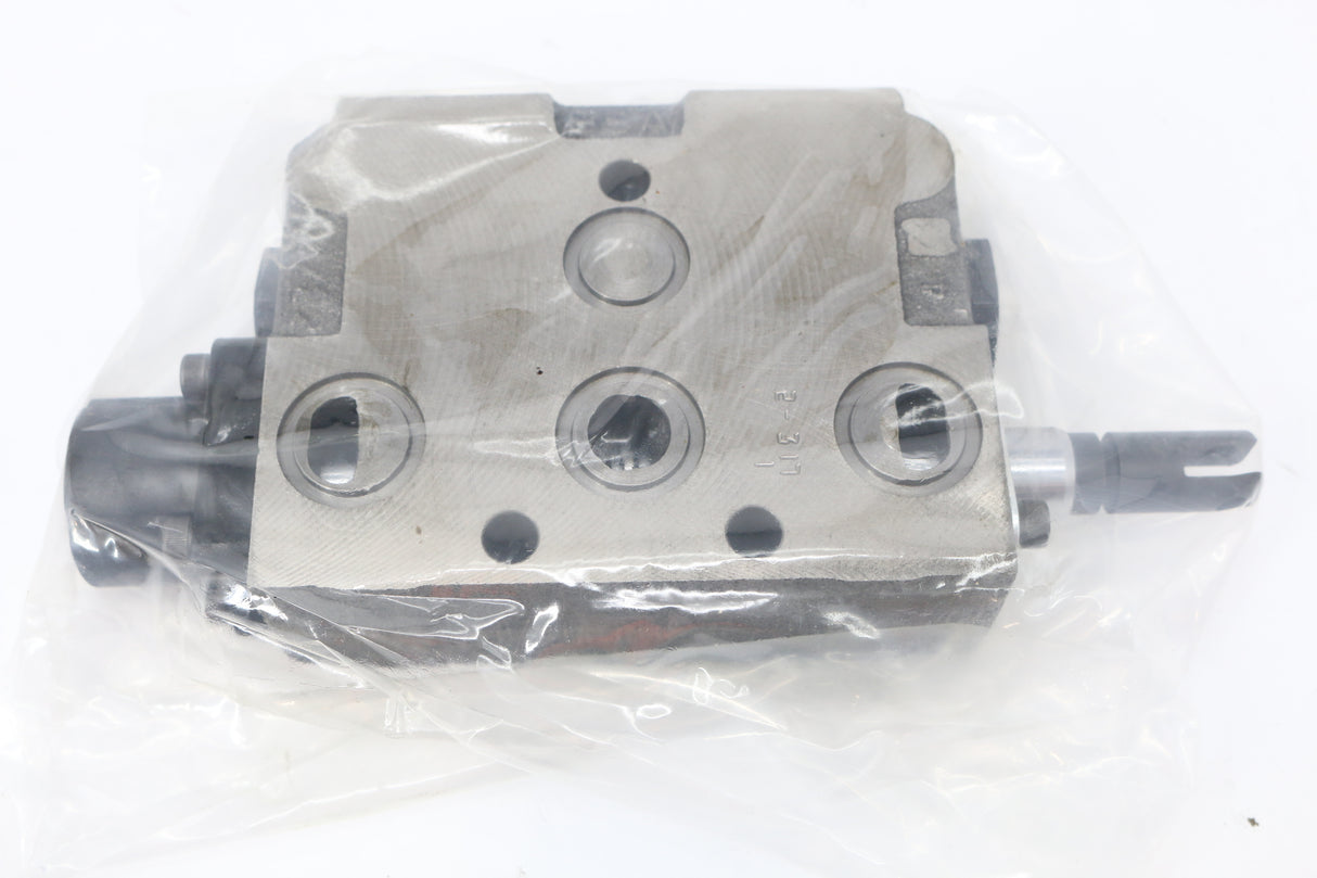 PARKER ­-­ 11247-080 ­-­ VALVE SECTION