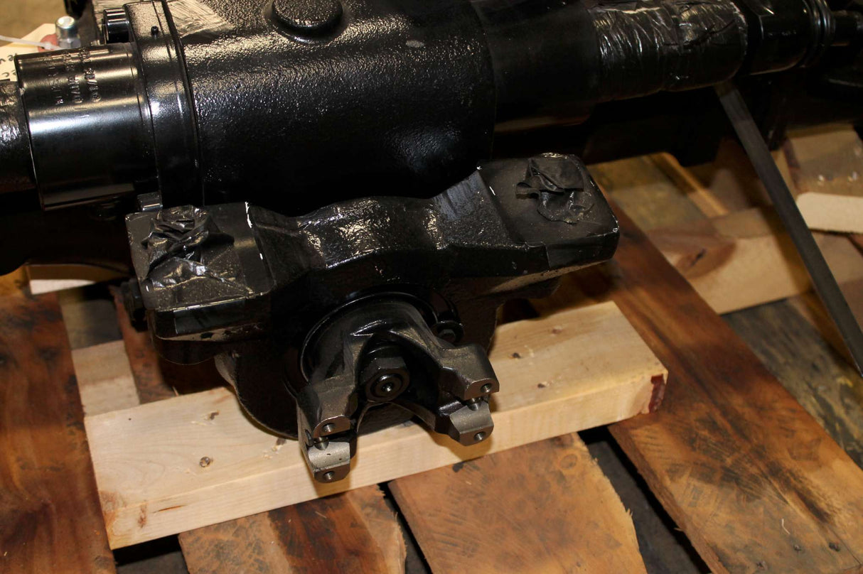 JLG ­-­ 0280222 ­-­ REAR AXLE