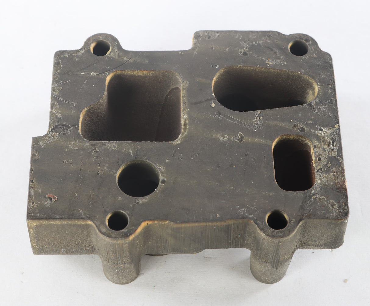 VOLVO ­-­ 11036748-9 ­-­ BLOCK