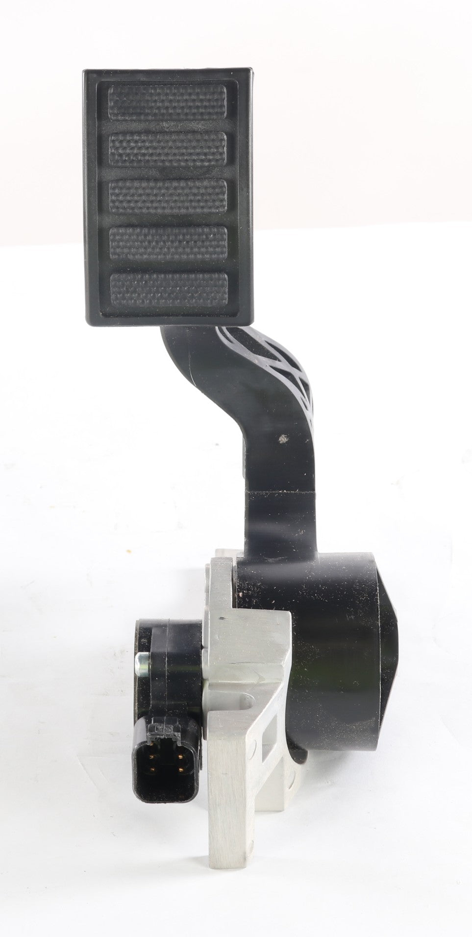 VOLVO ­-­ 84557579 ­-­ ACCELERATOR PEDAL