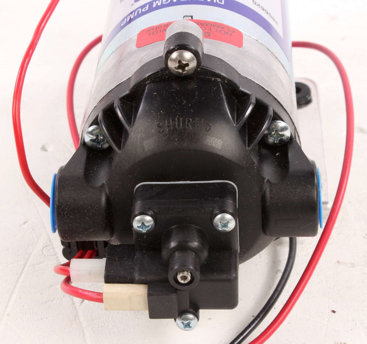 SHURFLO  ­-­ 8000-043-235 ­-­ WATER PUMP