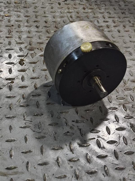 MANITOWOC GROVE ­-­ L-74662-24 ­-­ PUMP