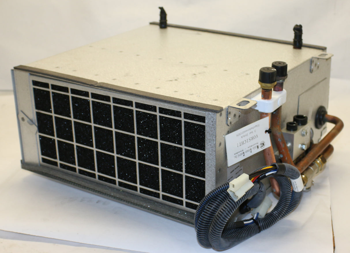 MCC ­-­ 13-9305 ­-­ AIR CONDITIONING UNIT 12V