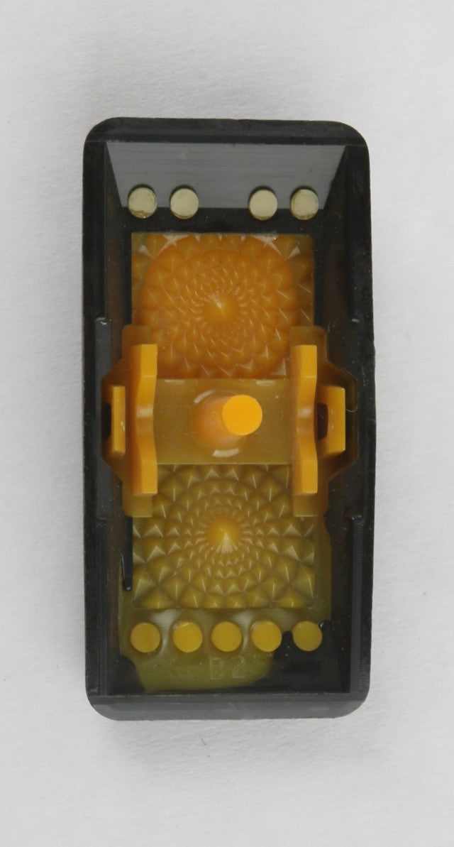 NOVA BUS ­-­ N30977-22 ­-­ SWITCH A/C HEAT MANUAL MODE