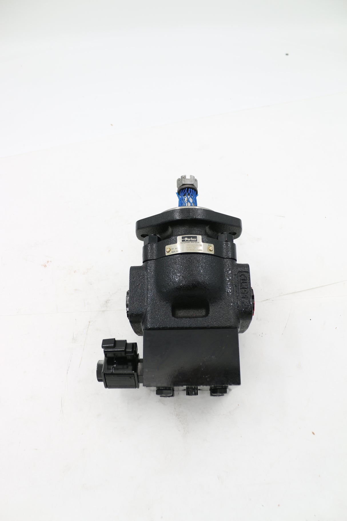 COMMERCIAL INTERTECH ­-­ 702-9210-035 ­-­ HYD MOTOR