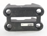 MACK - 25154693 - AXLE CLAMPING PLATE
