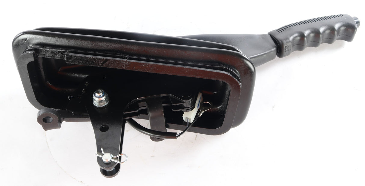 VOLVO ­-­ 15225085 ­-­ PARKING BRAKE LEVER