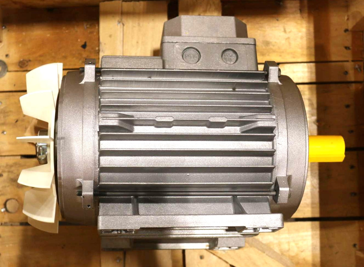 ATLAS COPCO ­-­ 2200556145 ­-­ MOTOR EL.HP55 P2F3V400|50-60