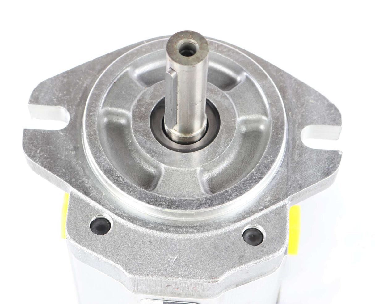 DANFOSS ­-­ C22.8L00897190 ­-­ HYDRAULIC GEAR PUMP