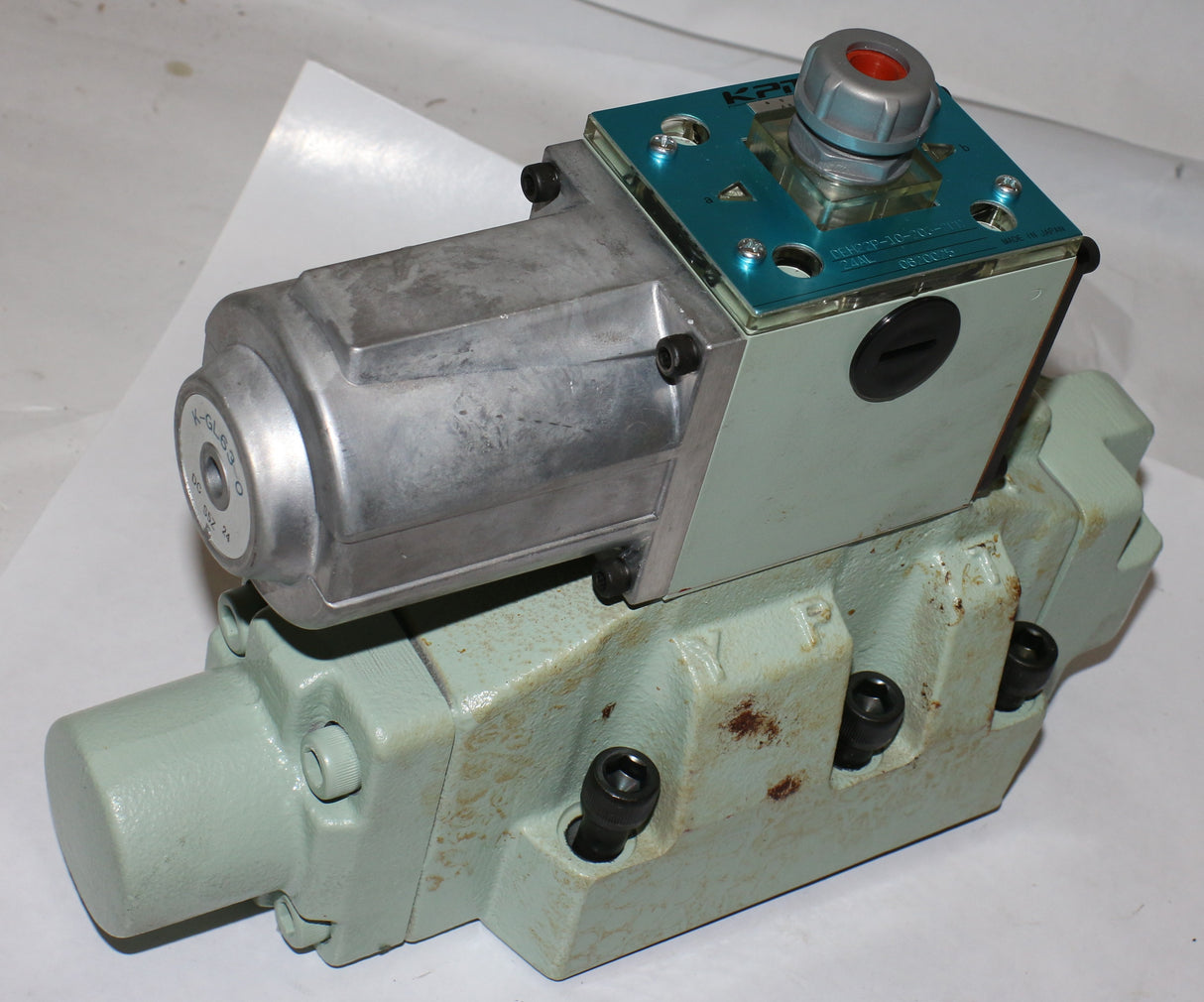 KAWASAKI ­-­ VJ8911168098 ­-­ VALVE CONTROL