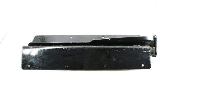 AUTOCAR ­-­ A4630019-001 ­-­ BRACKET_LH REAR MDFLAP ACTT