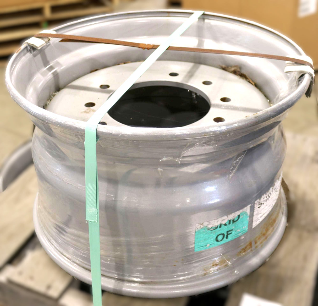 GRADALL ­-­ 80383390 ­-­ REAR DISC WHEEL - 22.5X13.00
