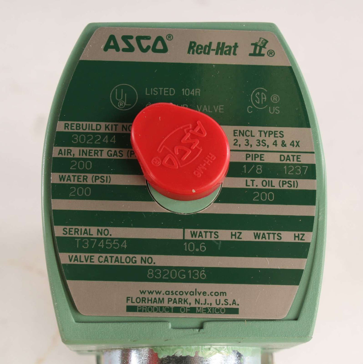 EMERSON - ASCO / JOUCOMATIC / REDHAT ­-­ 8320G136 ­-­ SOLENOID VALVE .125FPT 3 WAY 120VAC 3/2NO